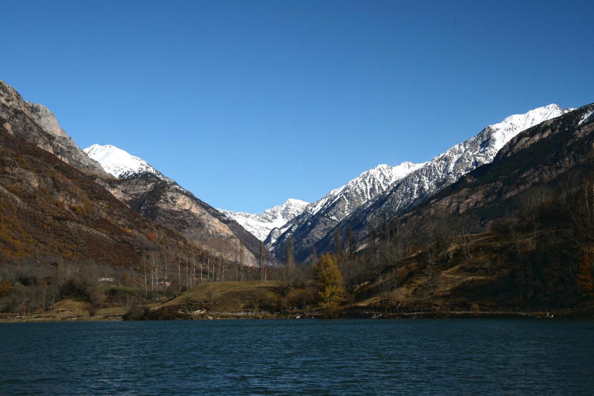 Tres Picos Hotel Eriste Kültér fotó